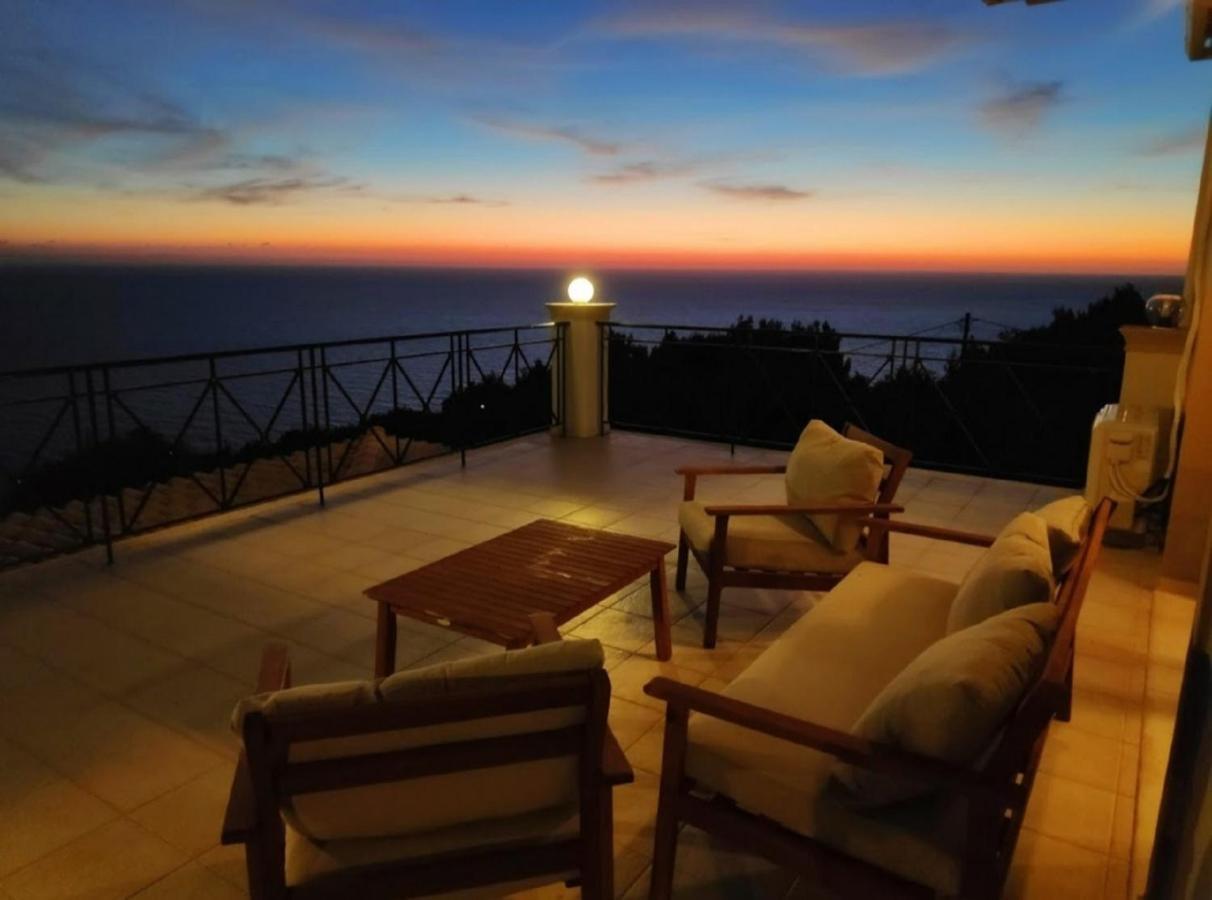 Villa Vardia-Amazing Seaviews With Heated Pool Sinarádes Extérieur photo