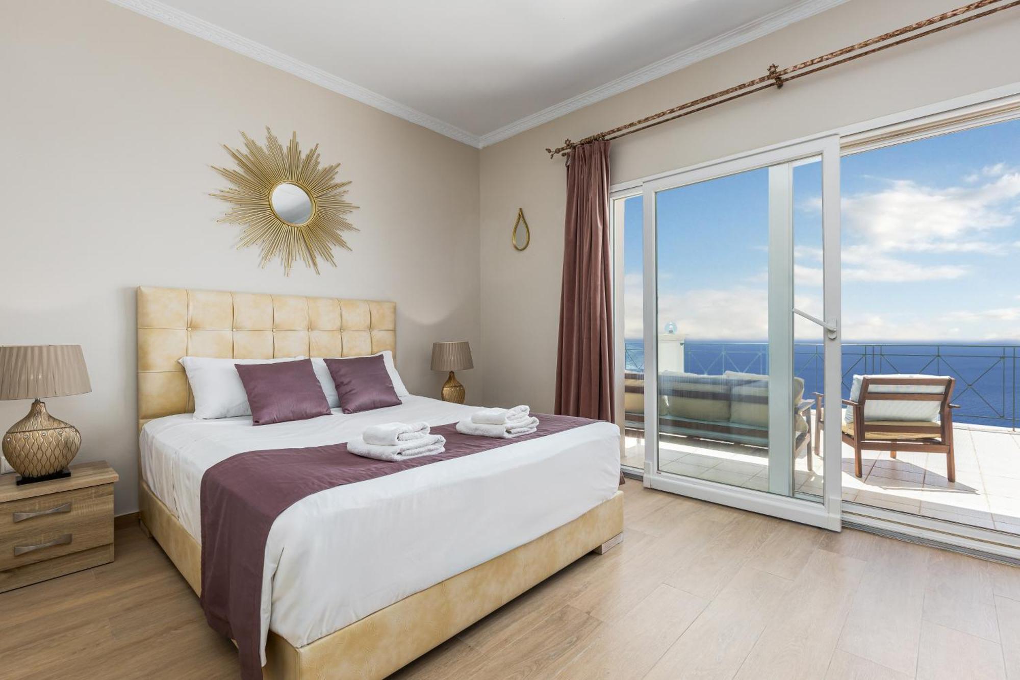 Villa Vardia-Amazing Seaviews With Heated Pool Sinarádes Extérieur photo